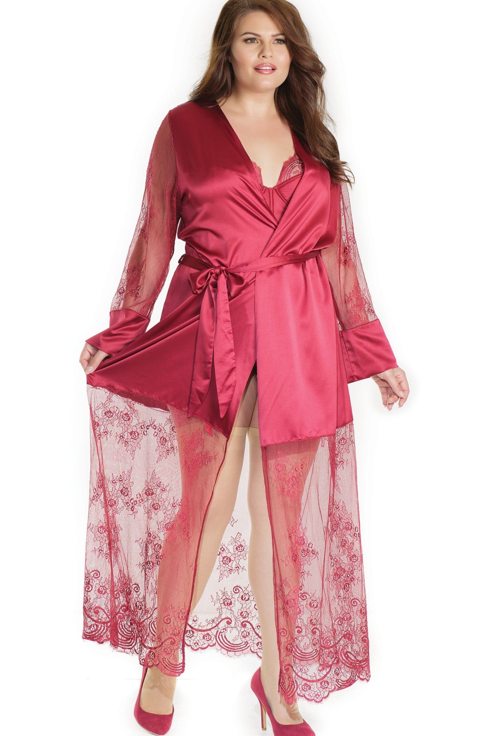 Satin Robe With Eyelash Lace Detail | Plus Size