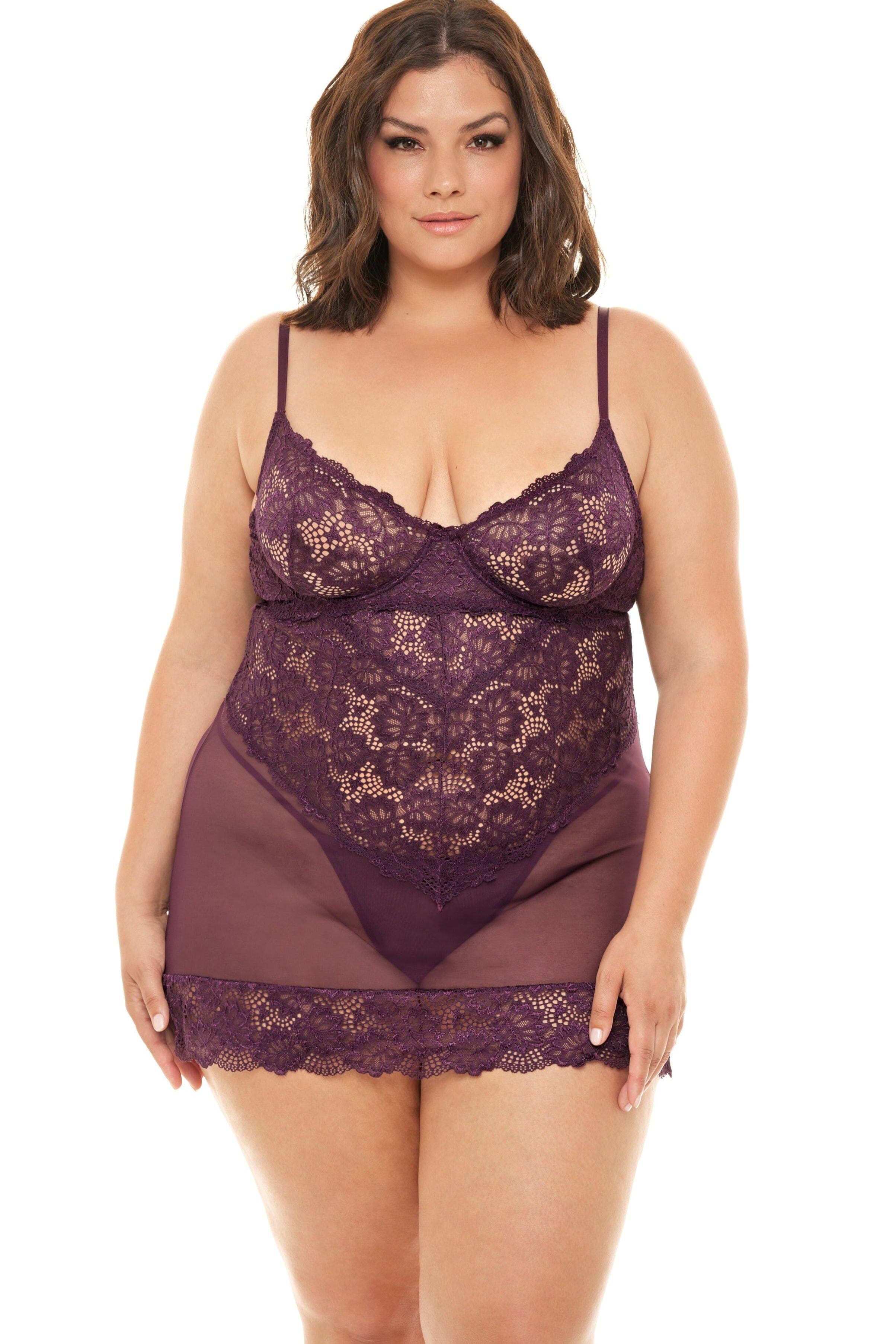 Plus Size Unlined Lace Cup Chemise Set