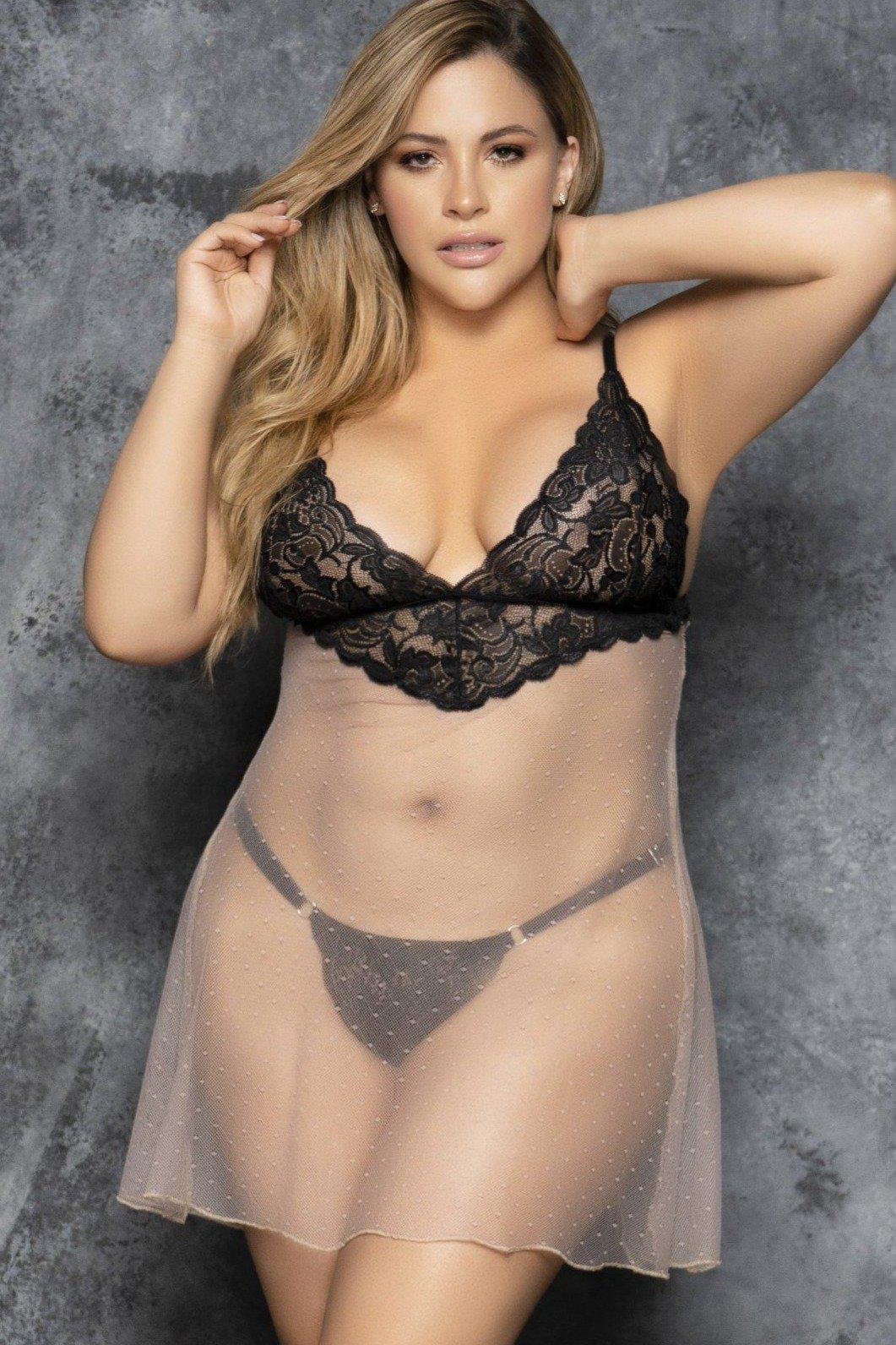 Plus Size Floral Lace Bodysuit