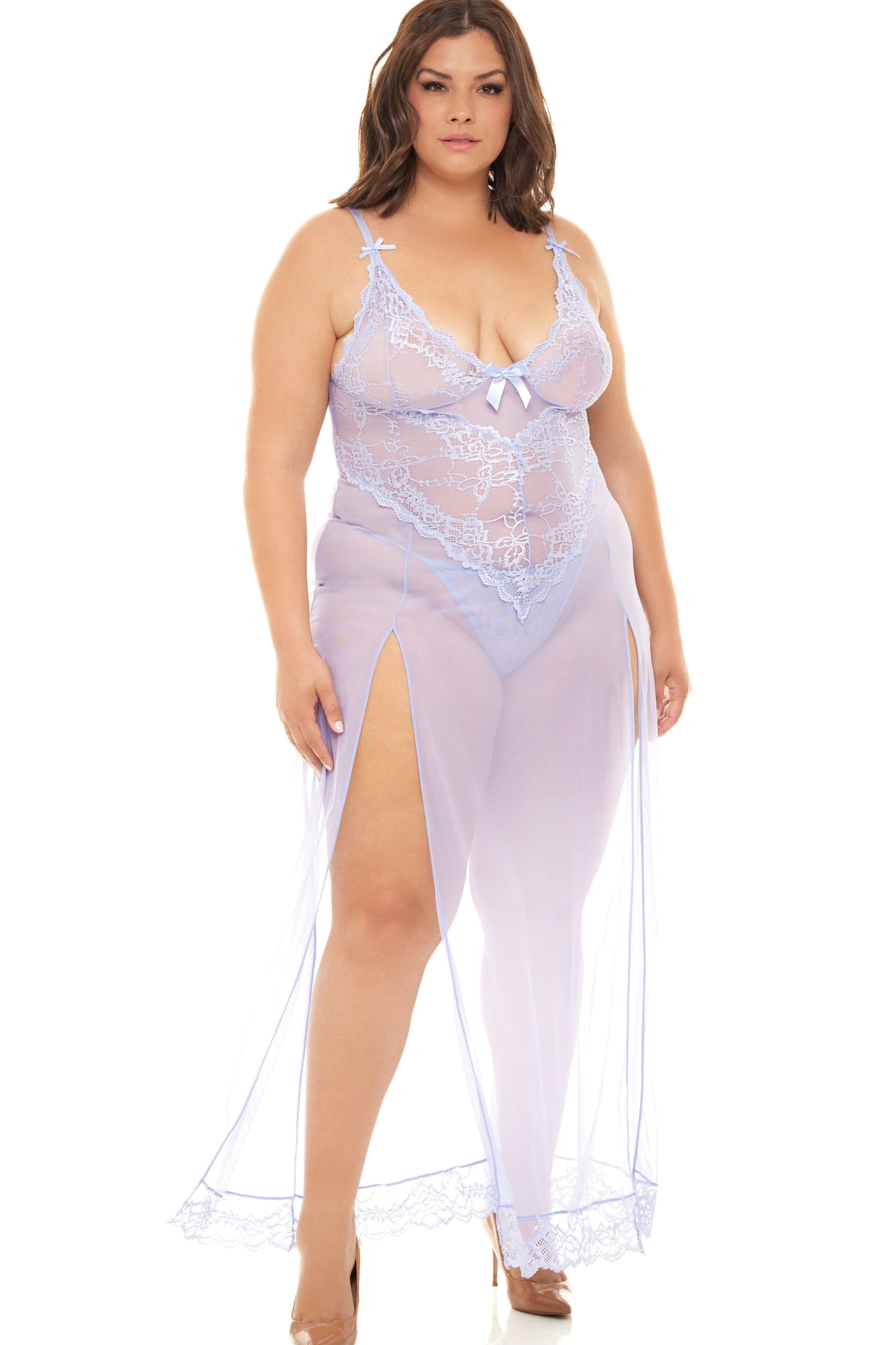 Plus Size Soft Cup Long Gown With Lace Detail Set